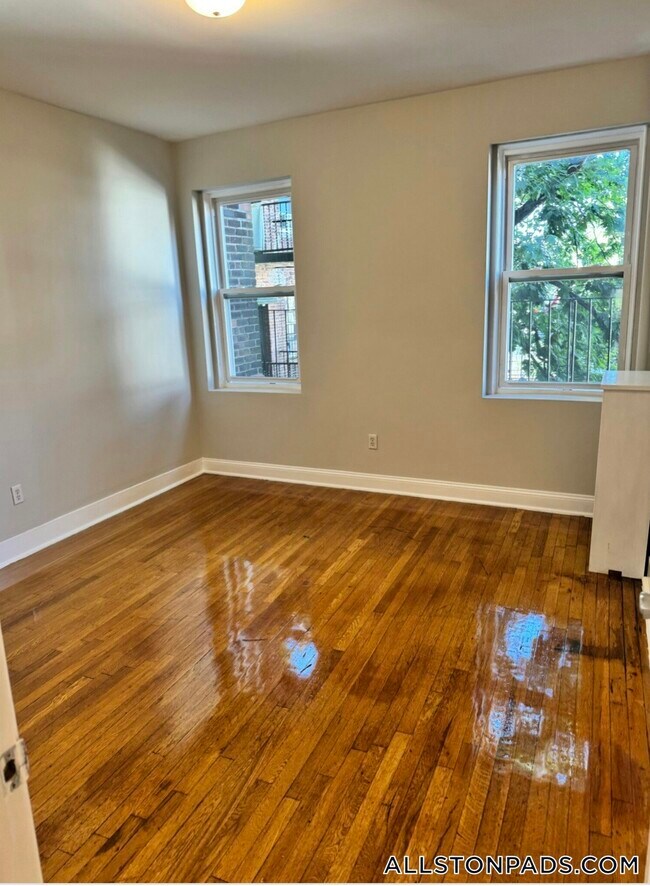 Building Photo - 1189 Commonwealth Ave