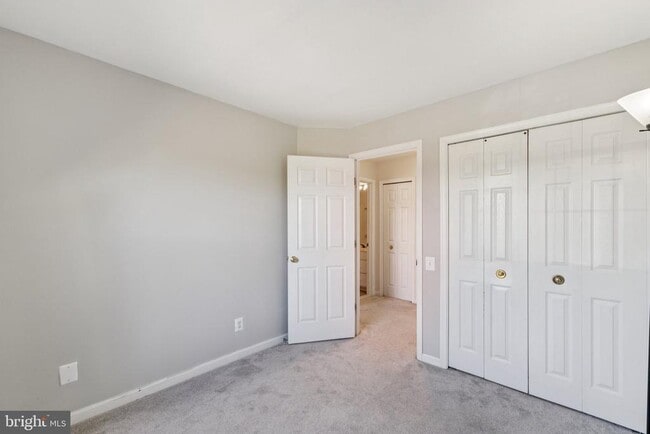 Building Photo - 1185 Cypress Tree Pl