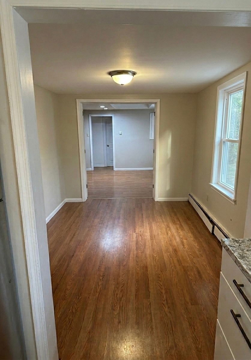 Building Photo - 3933 James St