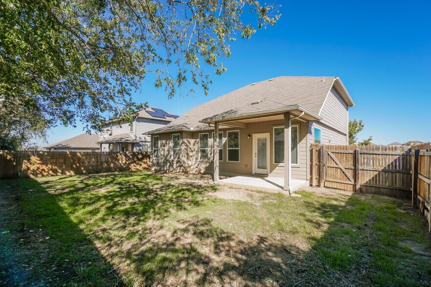 Building Photo - 1338 Ace Ranch St