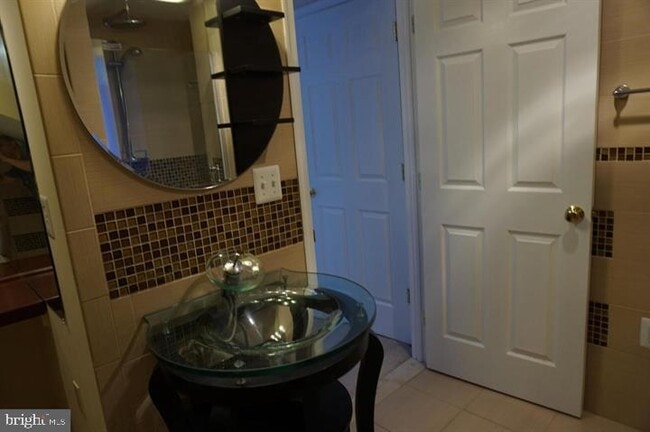 Building Photo - 8036 Kidwell Town Ct