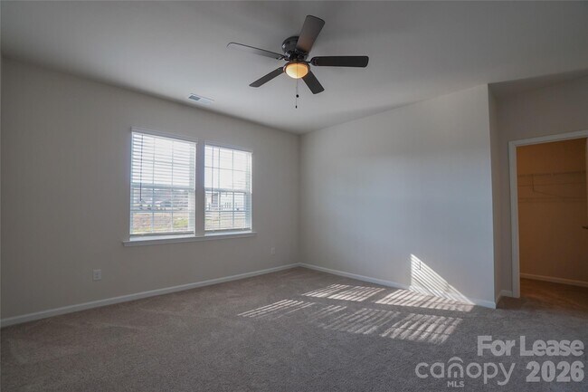 Building Photo - 1406 Caracara Ct