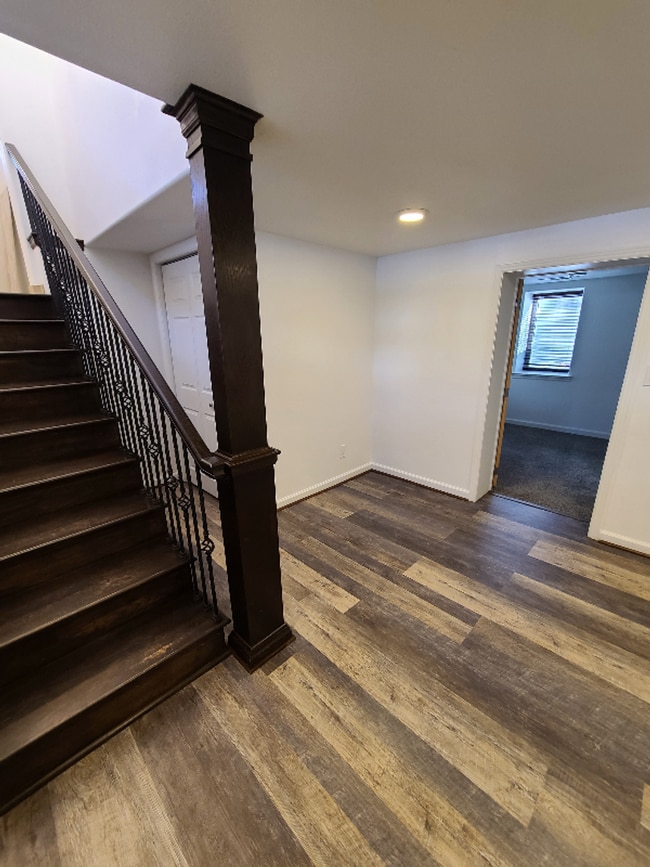 Building Photo - 1200 Dodge Ct