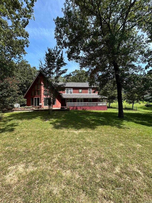 Building Photo - 116 Pineapple Dr