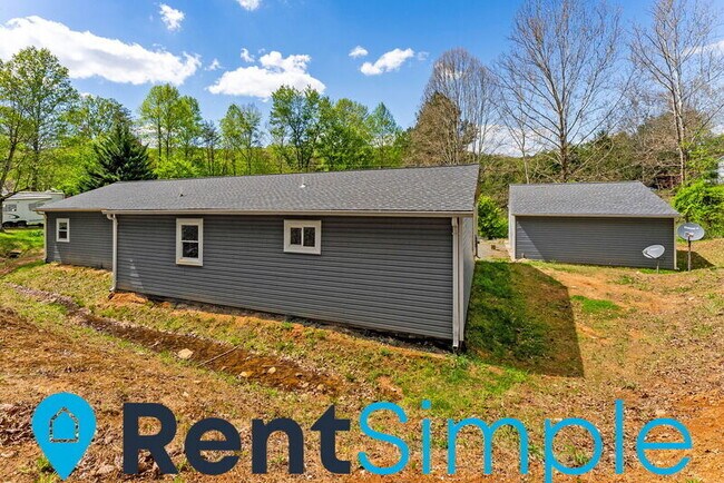 Building Photo - 16 Kidwell Ln