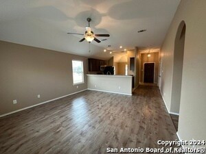 Building Photo - 3327 Candlemoon Dr