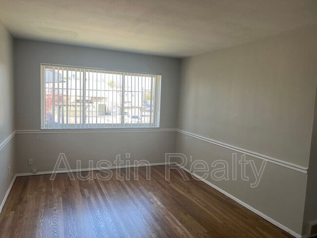 Building Photo - 9111 Olive Blvd