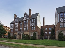 Building Photo - Barclay Apartments