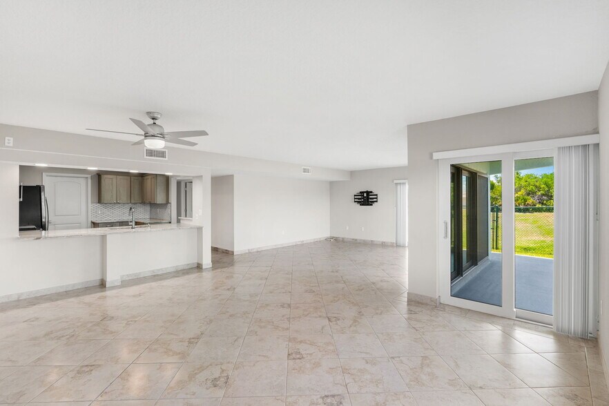Building Photo - 1700 Commodore Blvd