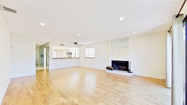 Building Photo - 9906 Owensmouth Ave