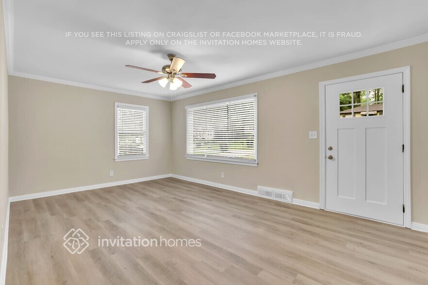 Building Photo - 2527 Judson Ave