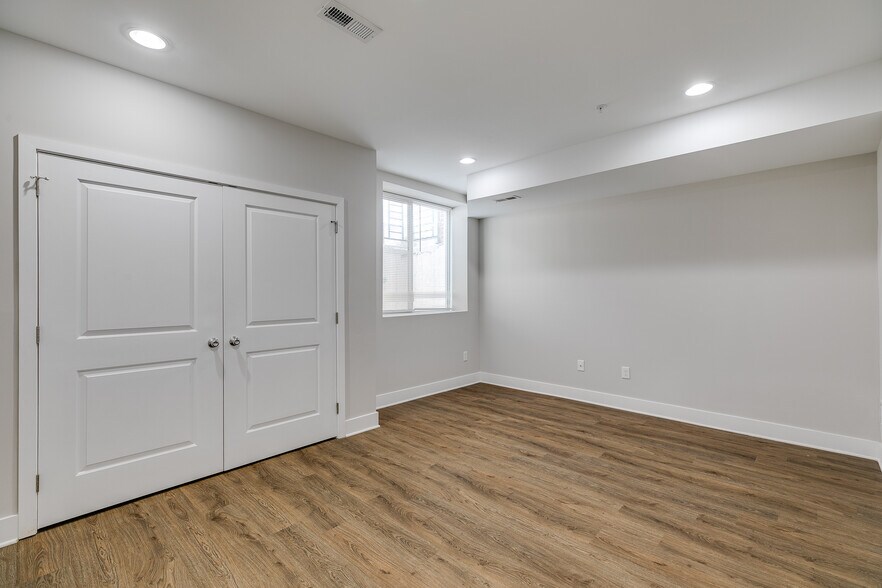 Building Photo - 2635 Federal St