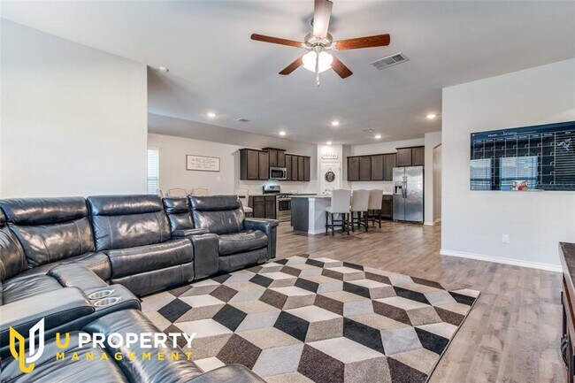 Building Photo - Exceptional 1-Story Home in a Peaceful Com...
