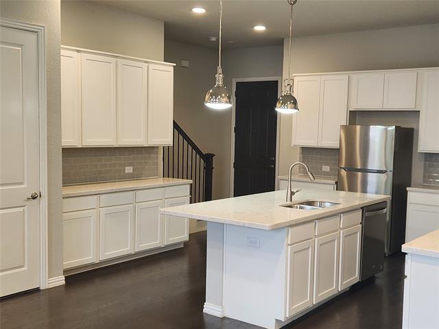 Building Photo - 8313 Oxalis Ln