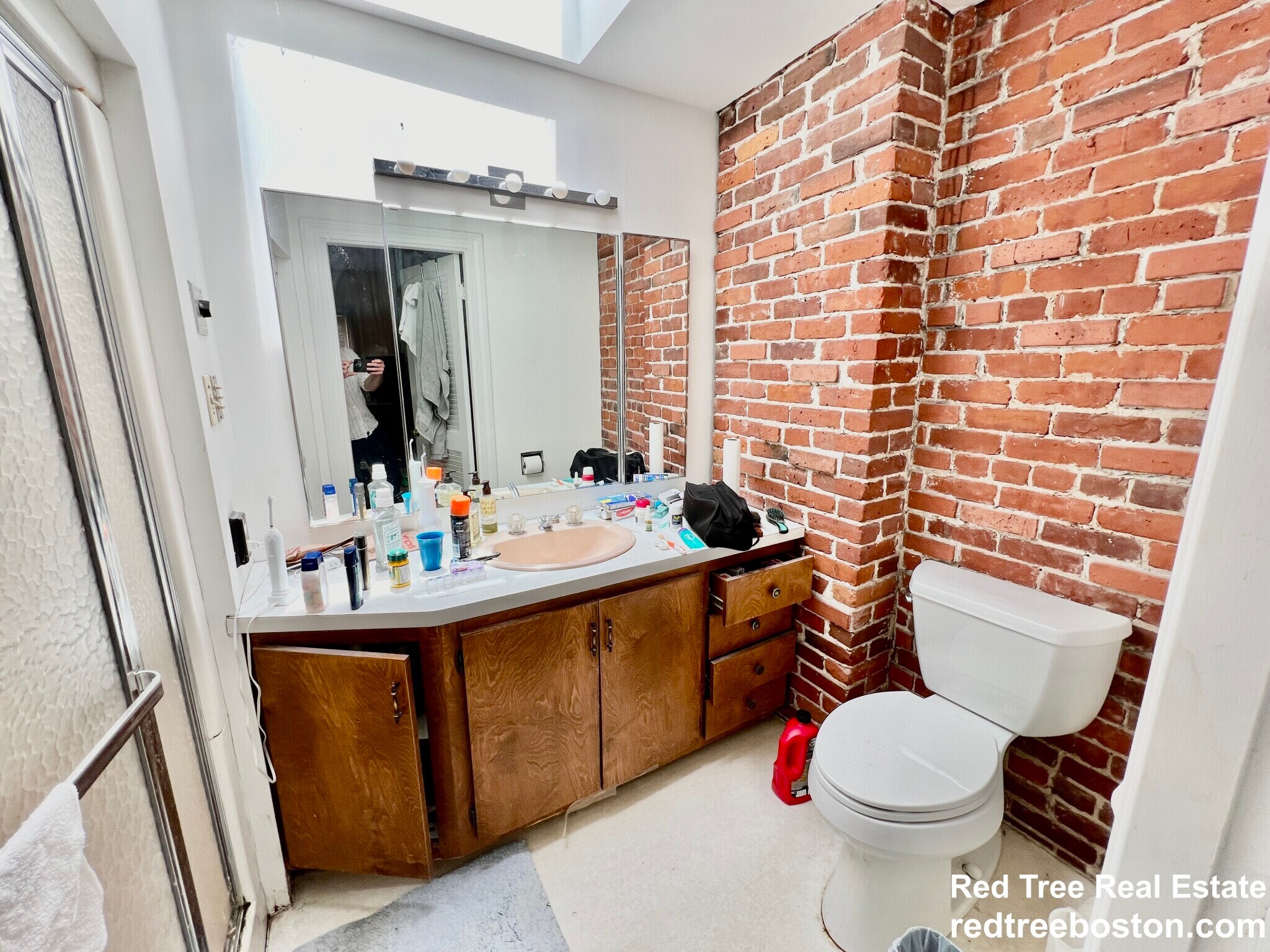 Building Photo - 1712 Beacon St