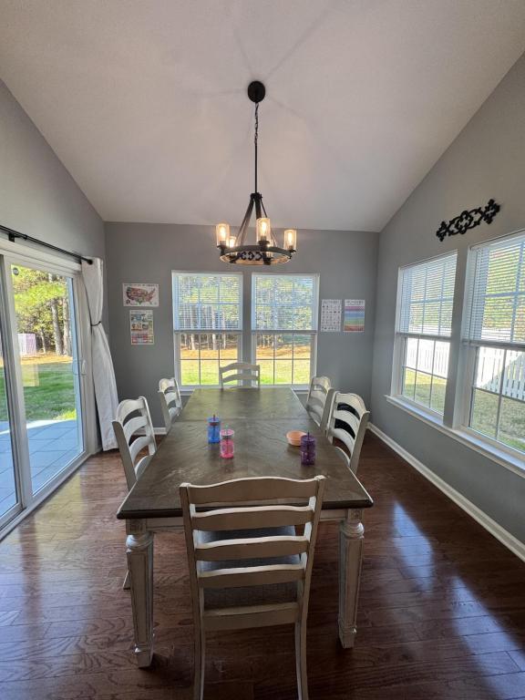 Building Photo - 5700 Hogan Bridge Dr