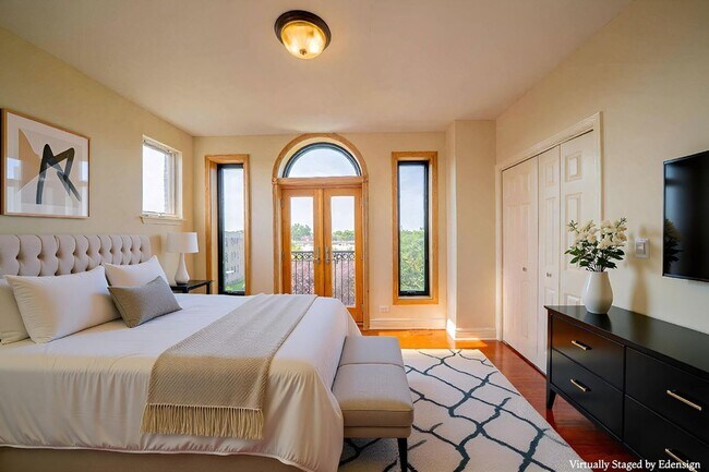 Building Photo - 3123 W Washington Blvd