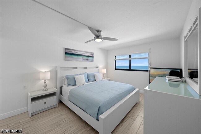 Building Photo - 6400 Estero Blvd