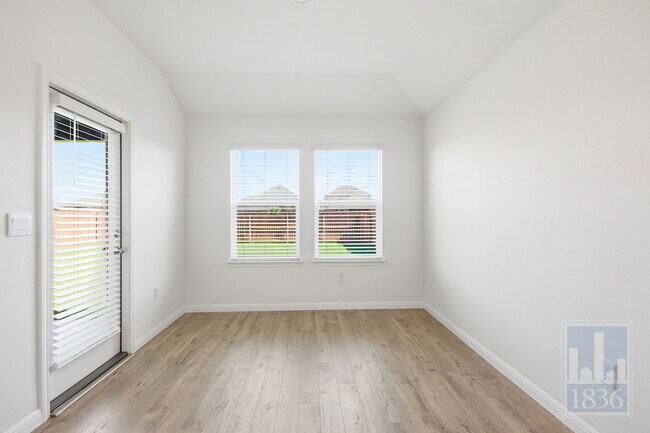 Building Photo - 1832 Buntline Hitch Dr