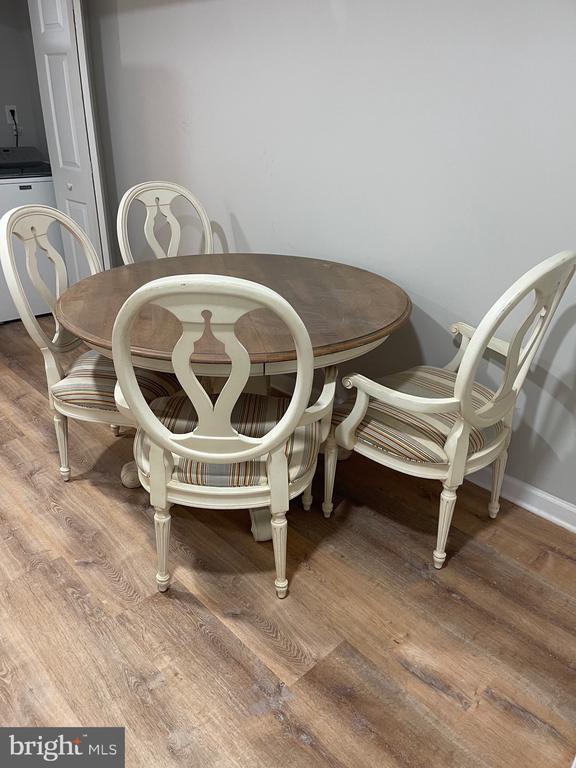 Building Photo - 3207 Castleleigh Rd