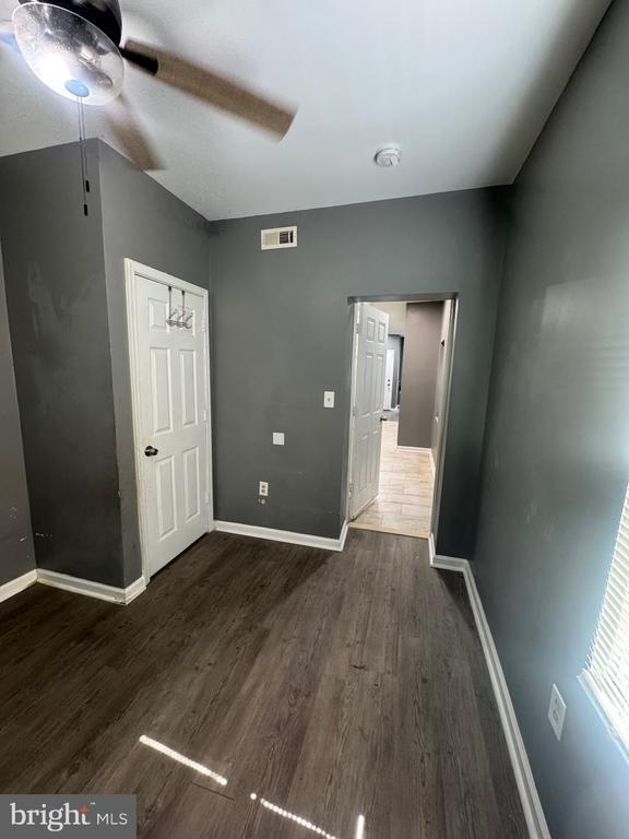 Building Photo - 1108 N Bond St