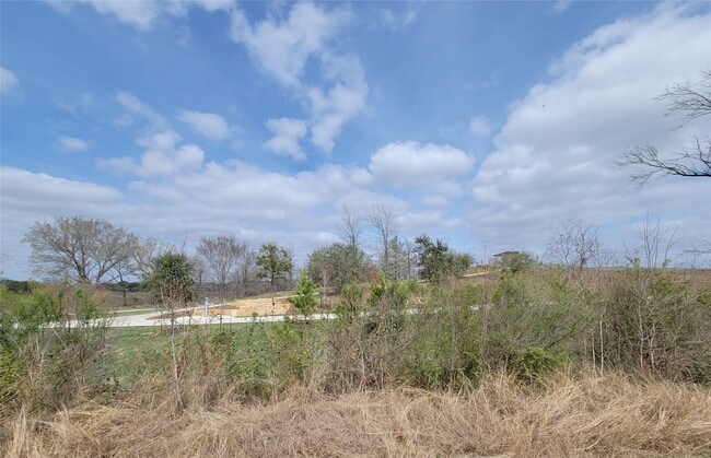 Building Photo - 3223 Creston Gate Dr