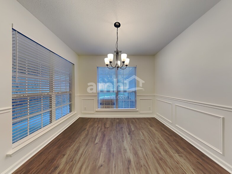 Building Photo - 118 Golden Gate Dr