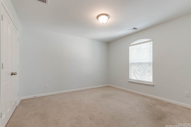 Building Photo - 3319 Brooktree Ct