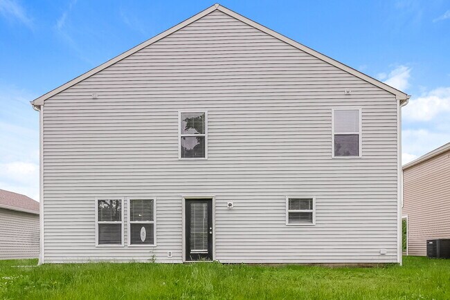 Building Photo - 10646 Pavilion Dr