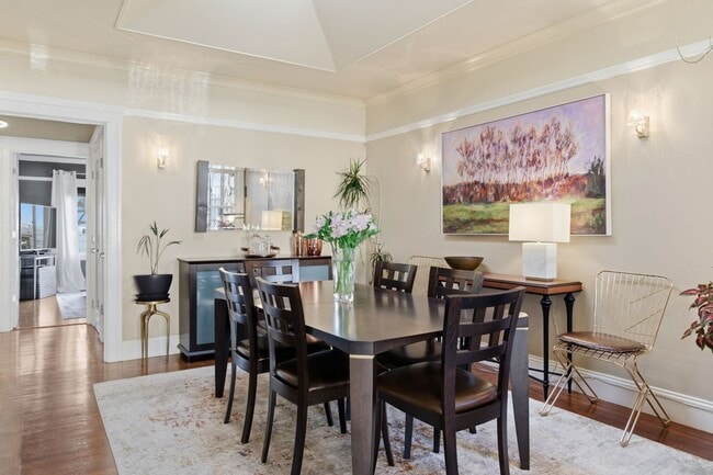 Building Photo - Fully Furnished 2BR + Media Room • 2BA Single-Family Home Near McLaren Park