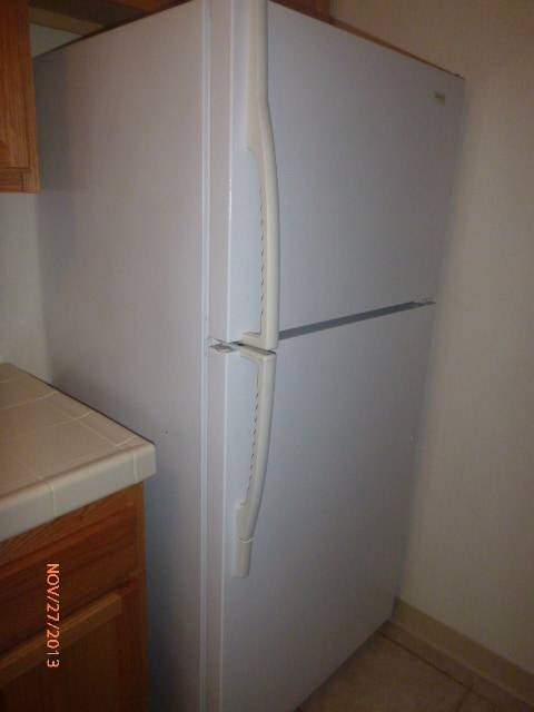 Building Photo - Cute 2 Bedroom