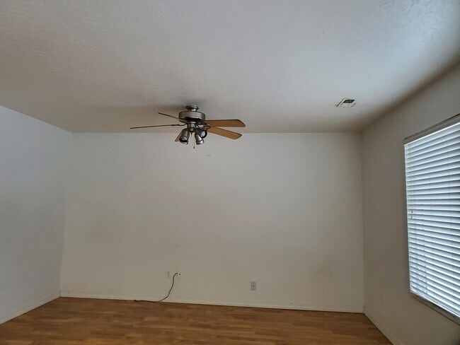 Building Photo - 1258 W 725 N