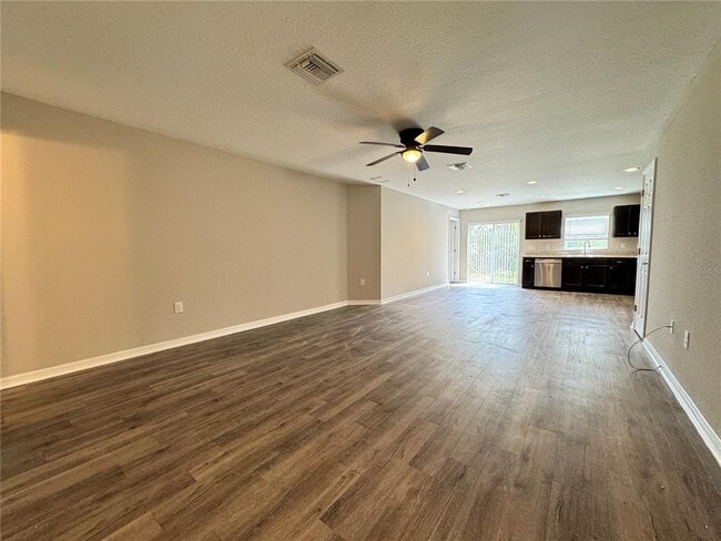 Building Photo - 3127 24th St W