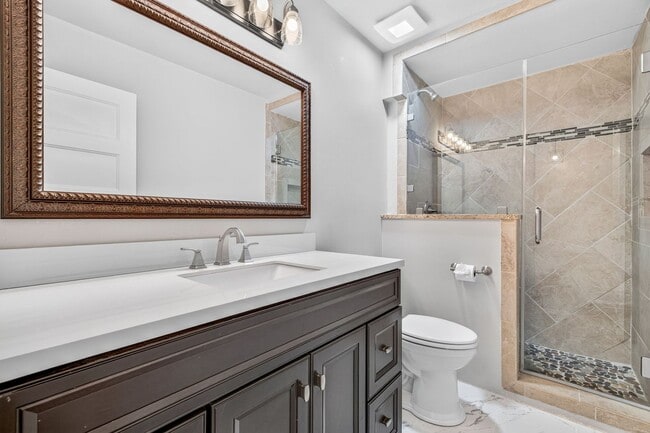 Building Photo - 138 River Breeze Dr