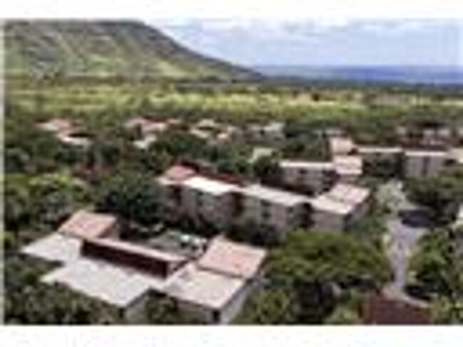 Building Photo - MAKAHA Valley Plantation 2bdrm, 1 bath 44C