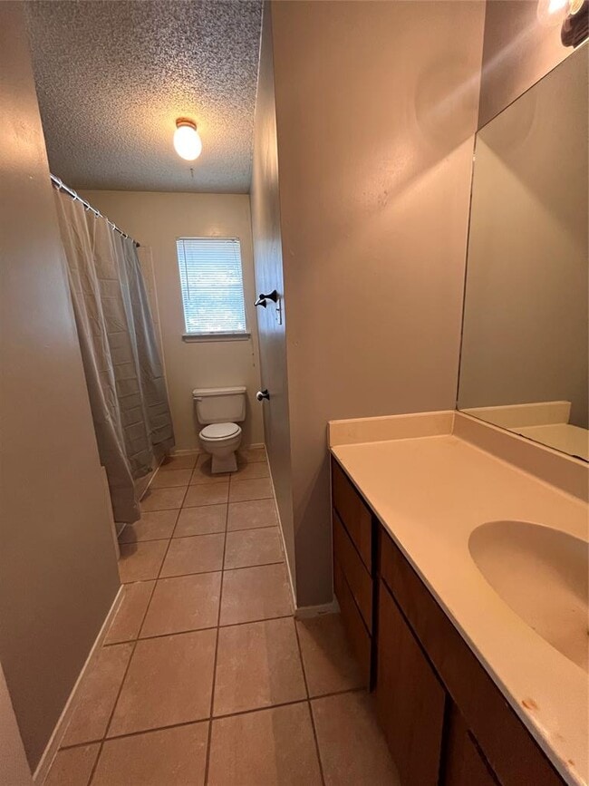 Building Photo - 5309 Indio Dr