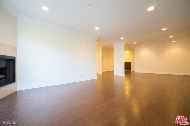 Building Photo - 2 br, 2 bath House - 1508 Veteran Ave Apt 303