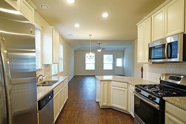 Building Photo - 18011 Alora Springs Trace