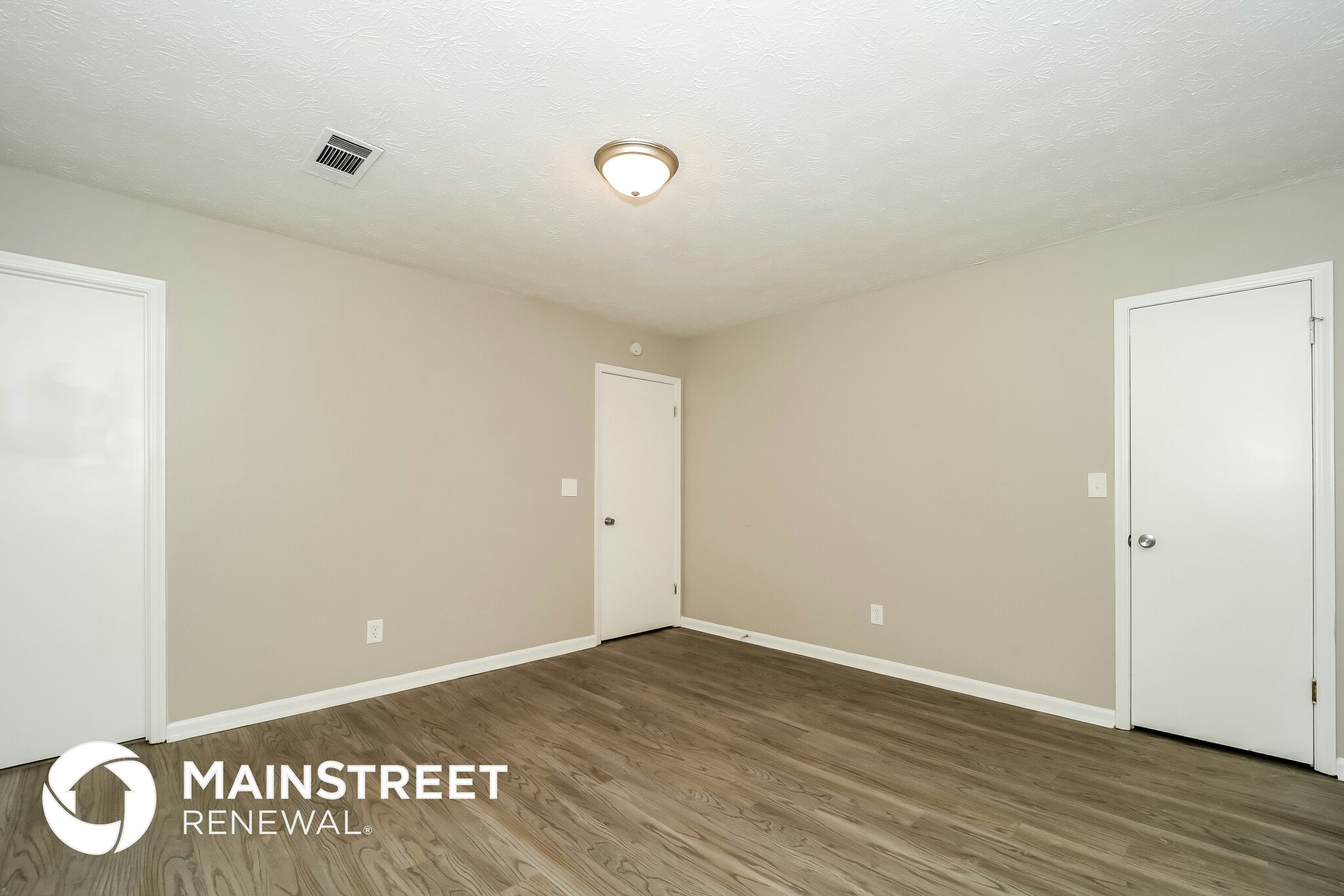 Building Photo - 6373 Valley Dale Dr