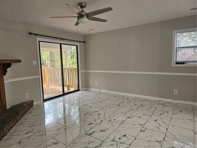 Building Photo - 1176 Landau Rd