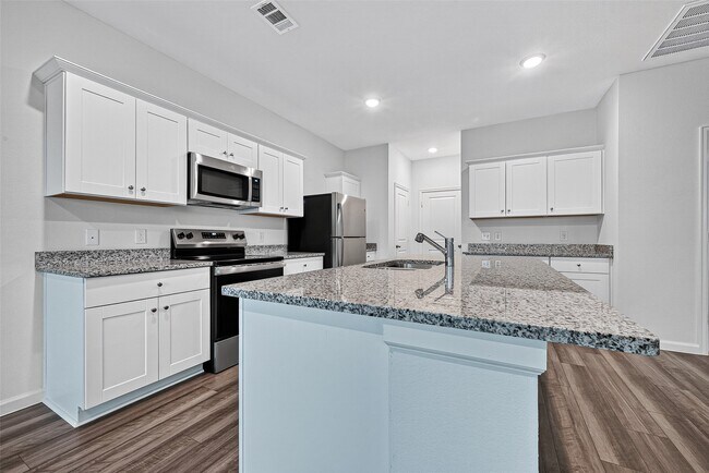 Building Photo - 8323 Vacek Xing Wy