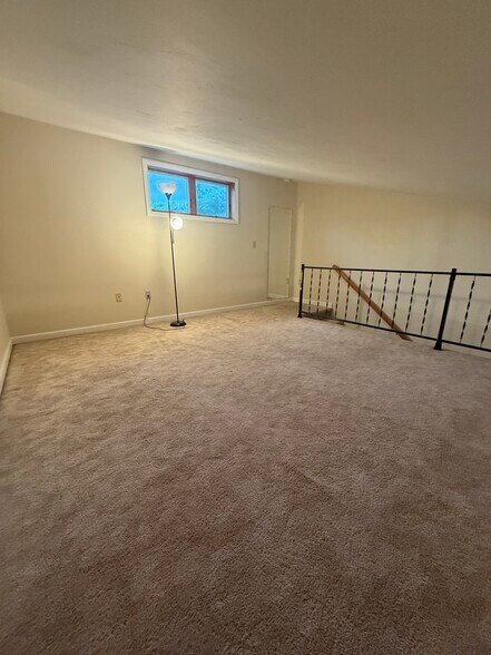 Third bedroom - 36 N Main St