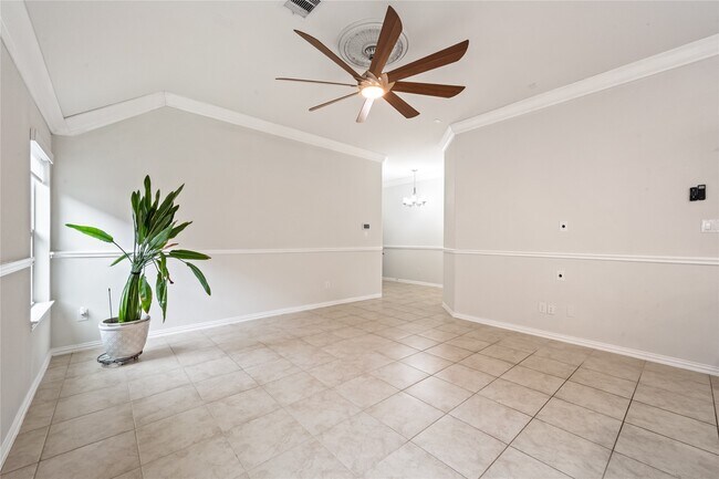 Building Photo - 8934 English Manor Dr
