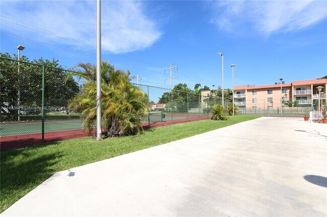 Building Photo - 4810 NW 79th Ave