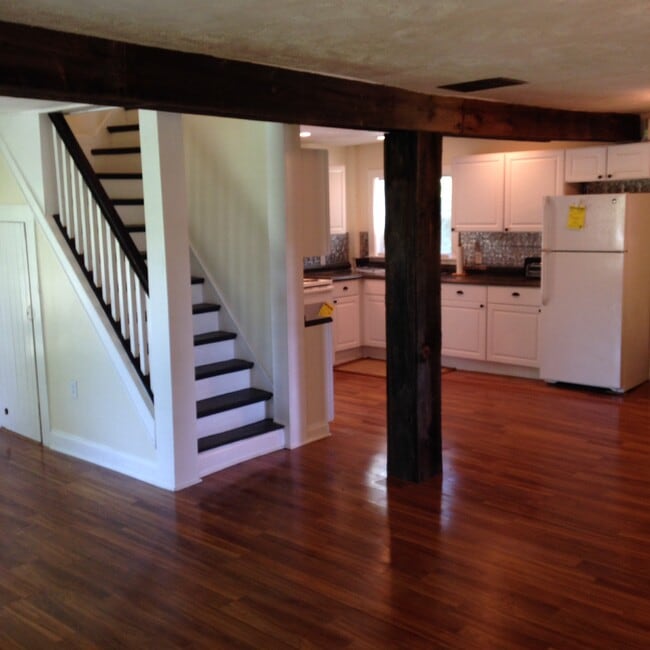 Building Photo - 5 Six Hundred Rd