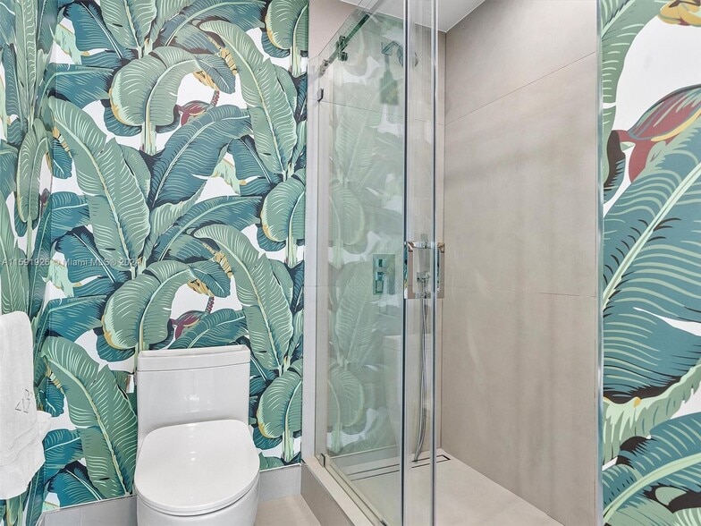 Building Photo - 60 SW 13th St