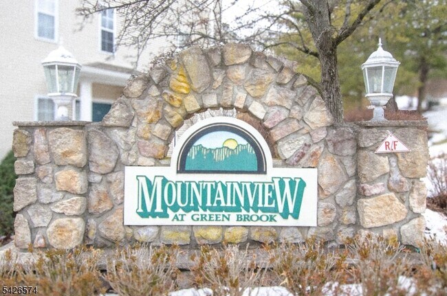 Building Photo - 3027 King Ct