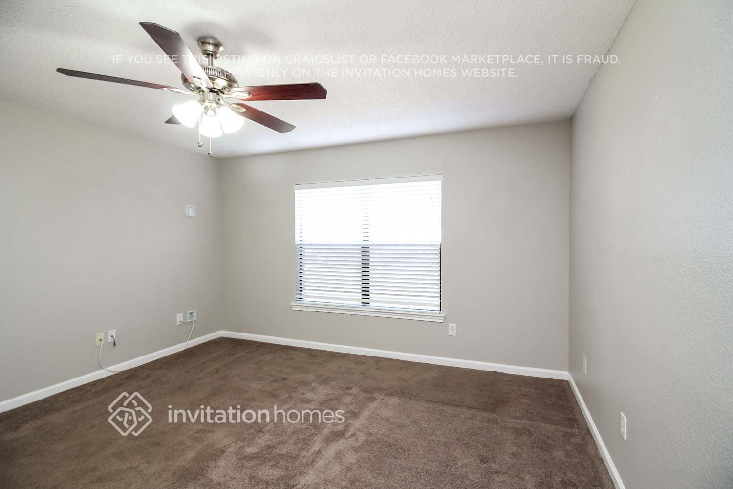 Building Photo - 2807 Custer Dr