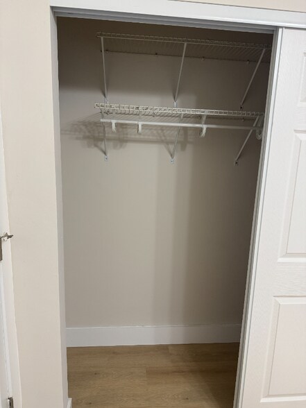 Building Photo - 5414 NE 22nd Terrace