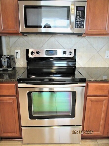 Building Photo - 106 Coyote Trail